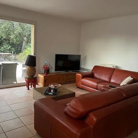 Esterel-plage Villa *